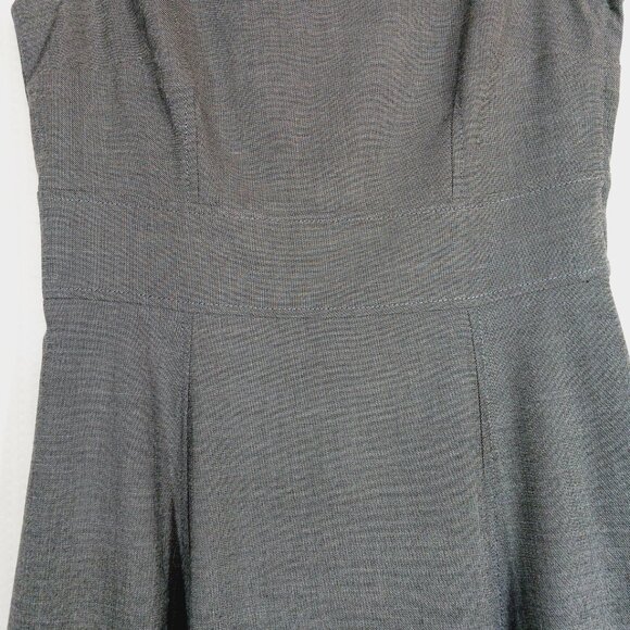 H&M Grey Fit & Flair Scoop Neck Dress Burgundy Polka Dot Lining Size 8 - Picture 3 of 14